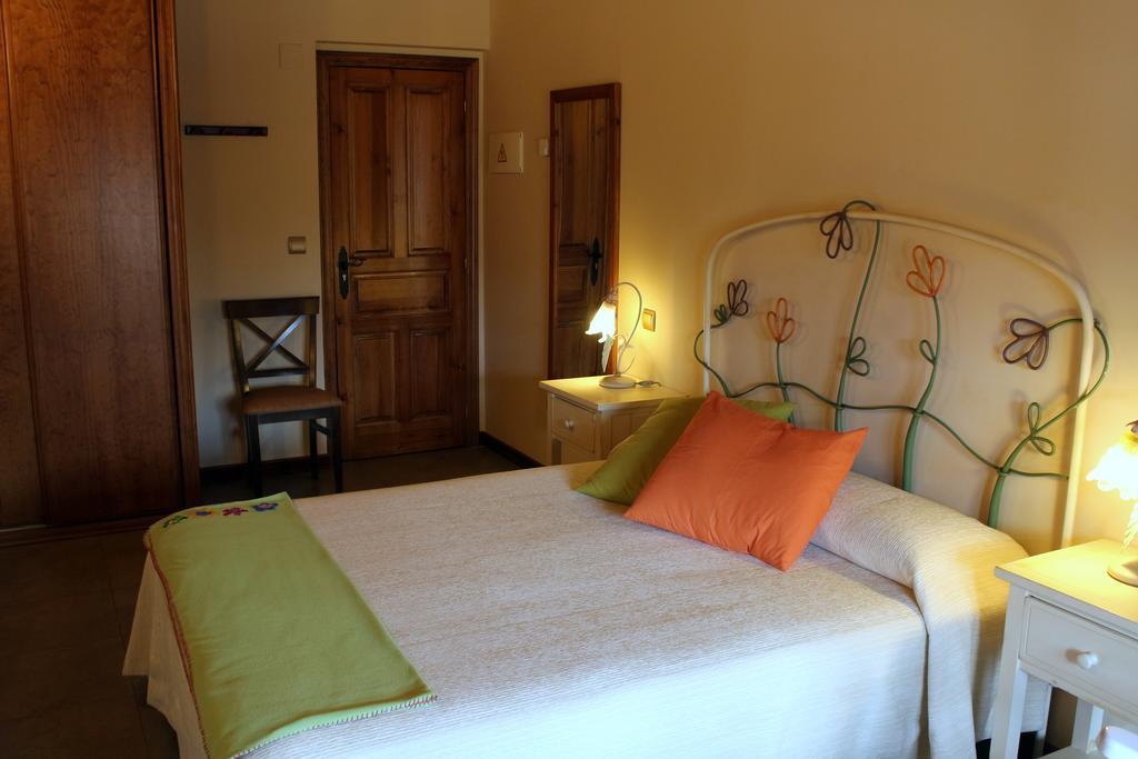 Las Fontaninas Noceda del Bierzo Habitación foto